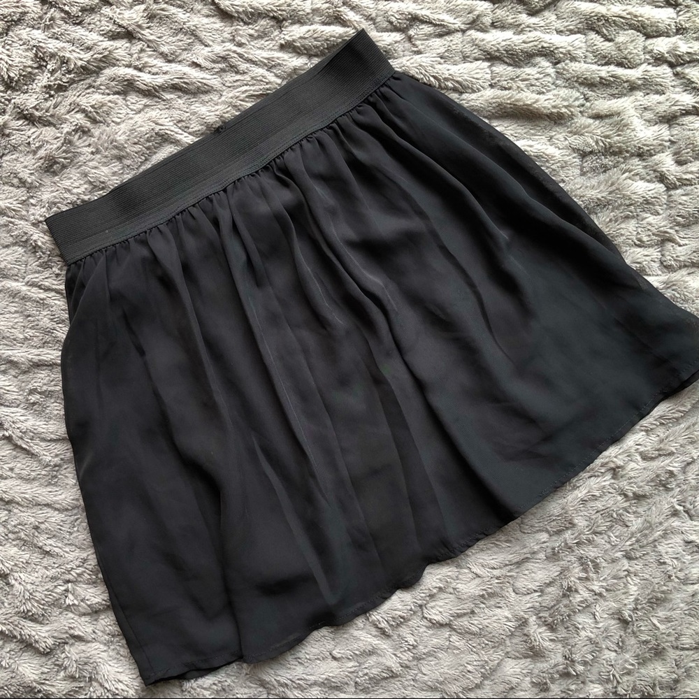 Forever 21 Black Skirt Size M